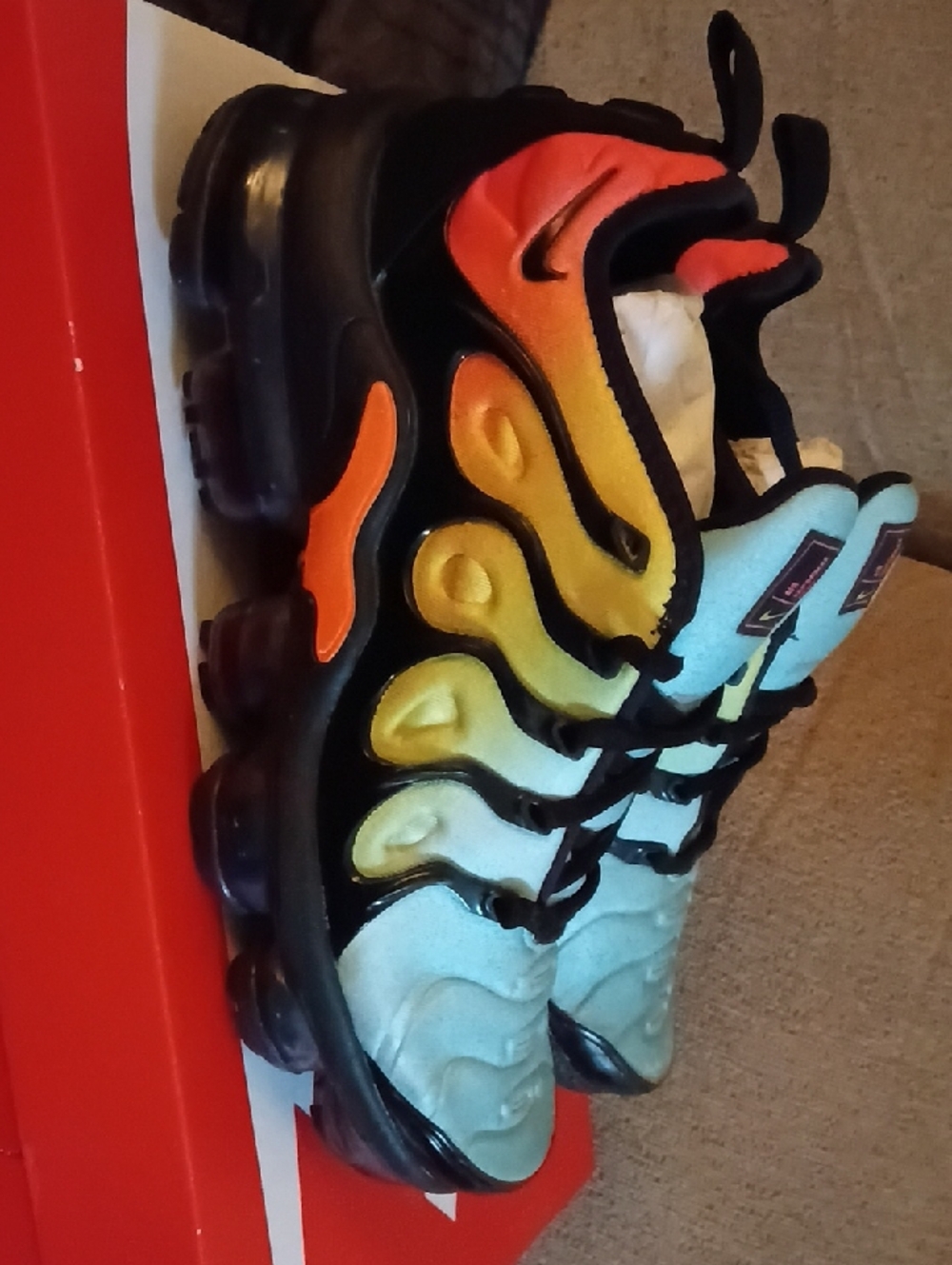 Nike Air Vapormax "Tropical Sunset"